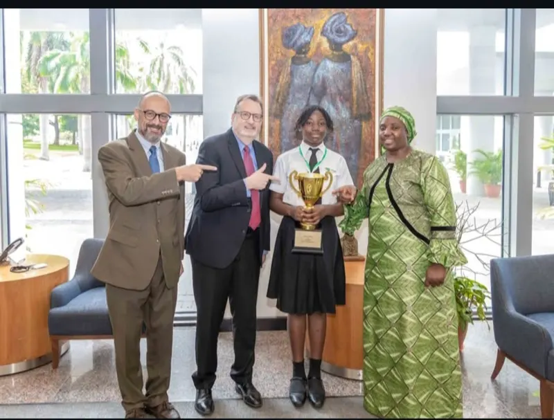 U.S. Ambassador Mills Meets Nigeria’s Spelling Bee Champion Ahead of 100th Scripps National Spelling Bee